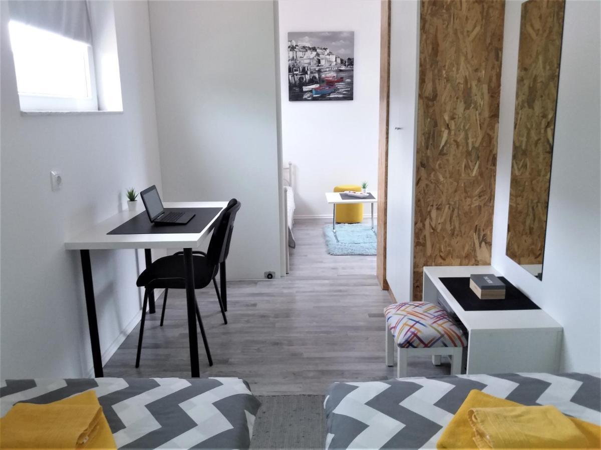 Apartman Luka Kaštela Eksteriør bilde