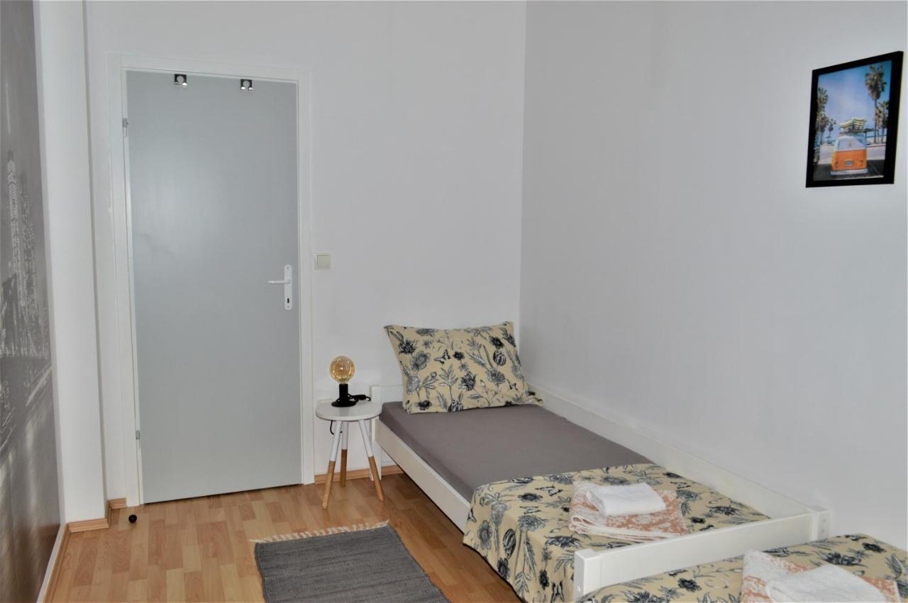 Apartman Luka Kaštela Eksteriør bilde