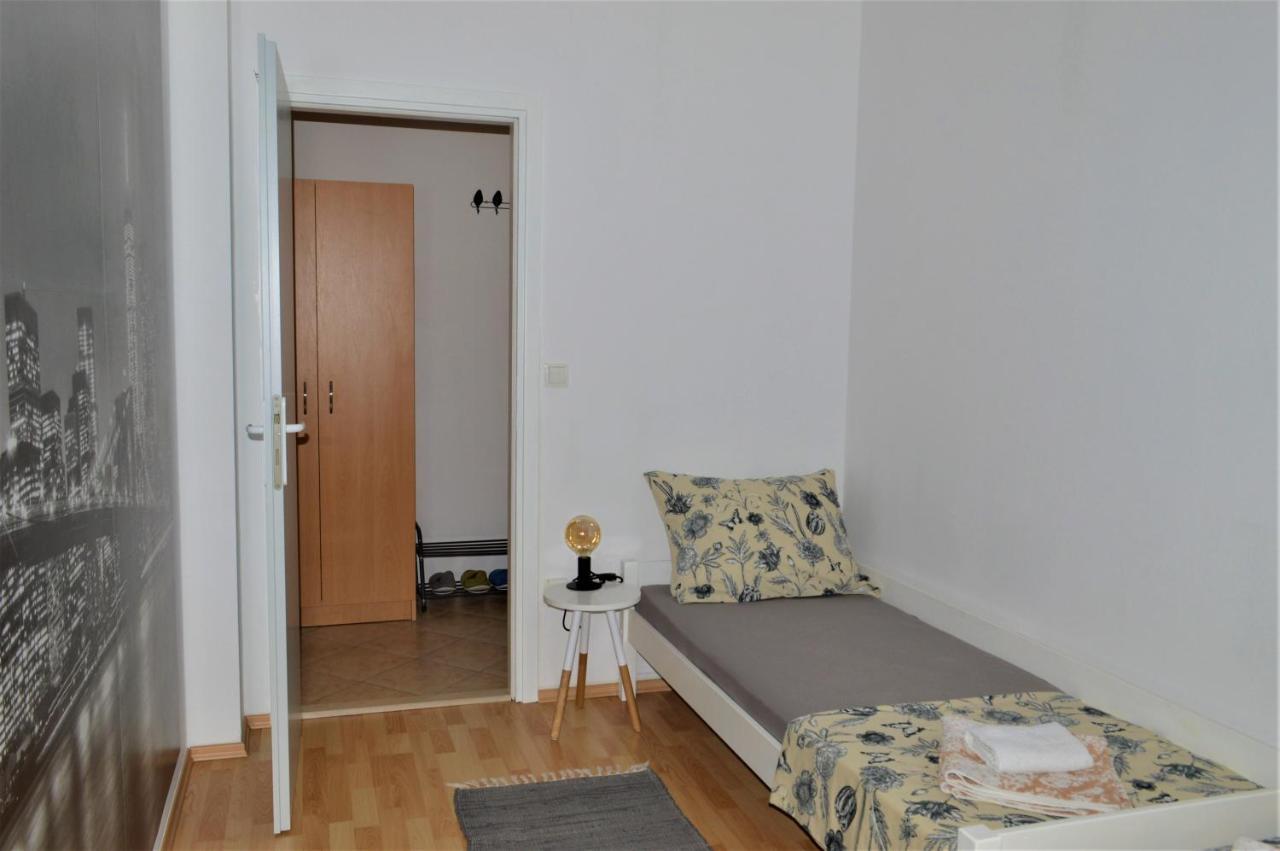 Apartman Luka Kaštela Eksteriør bilde
